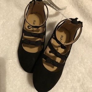 Black triple bow flats
